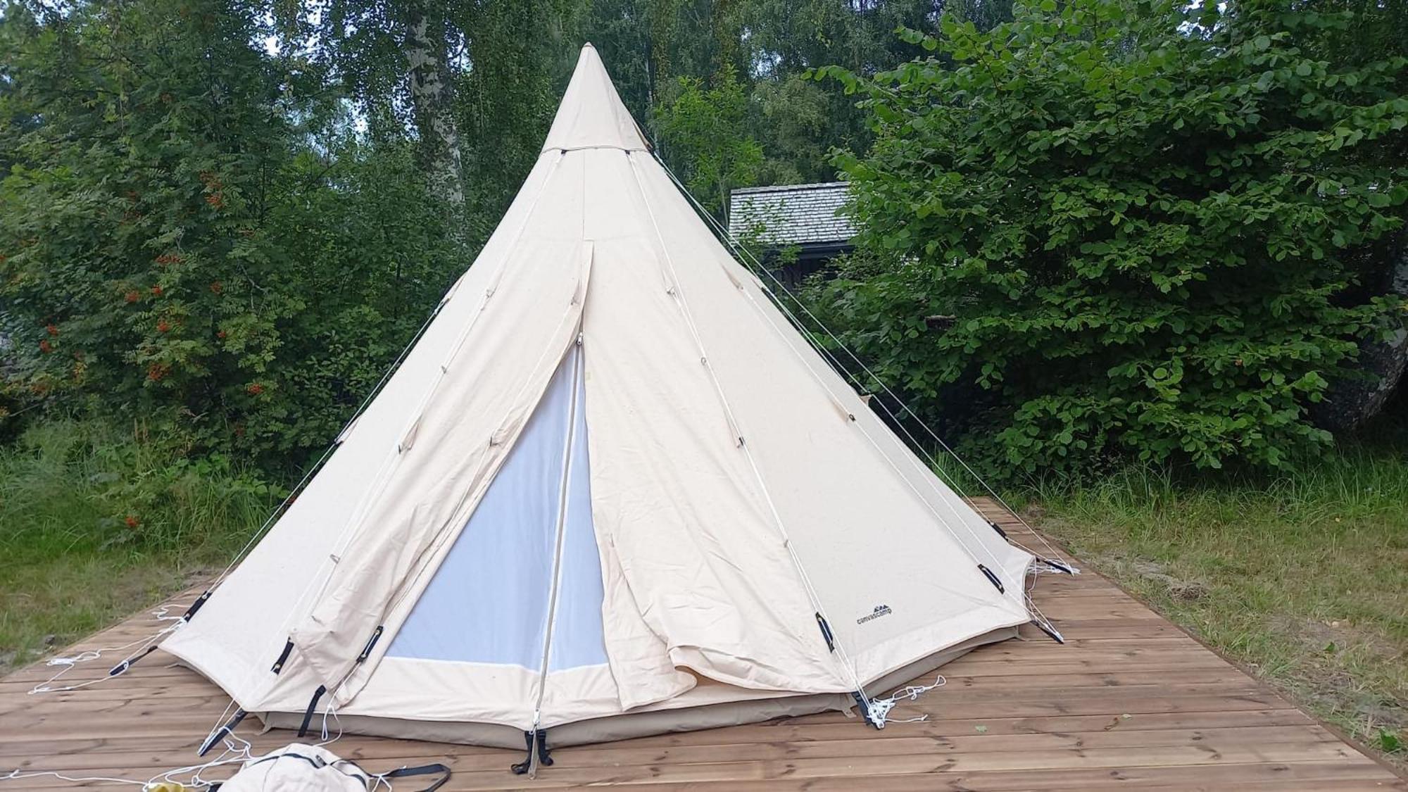 Glamping Fluffy Horns - Glempings Pukainie Ragi Hotel Plieņciems Eksteriør billede