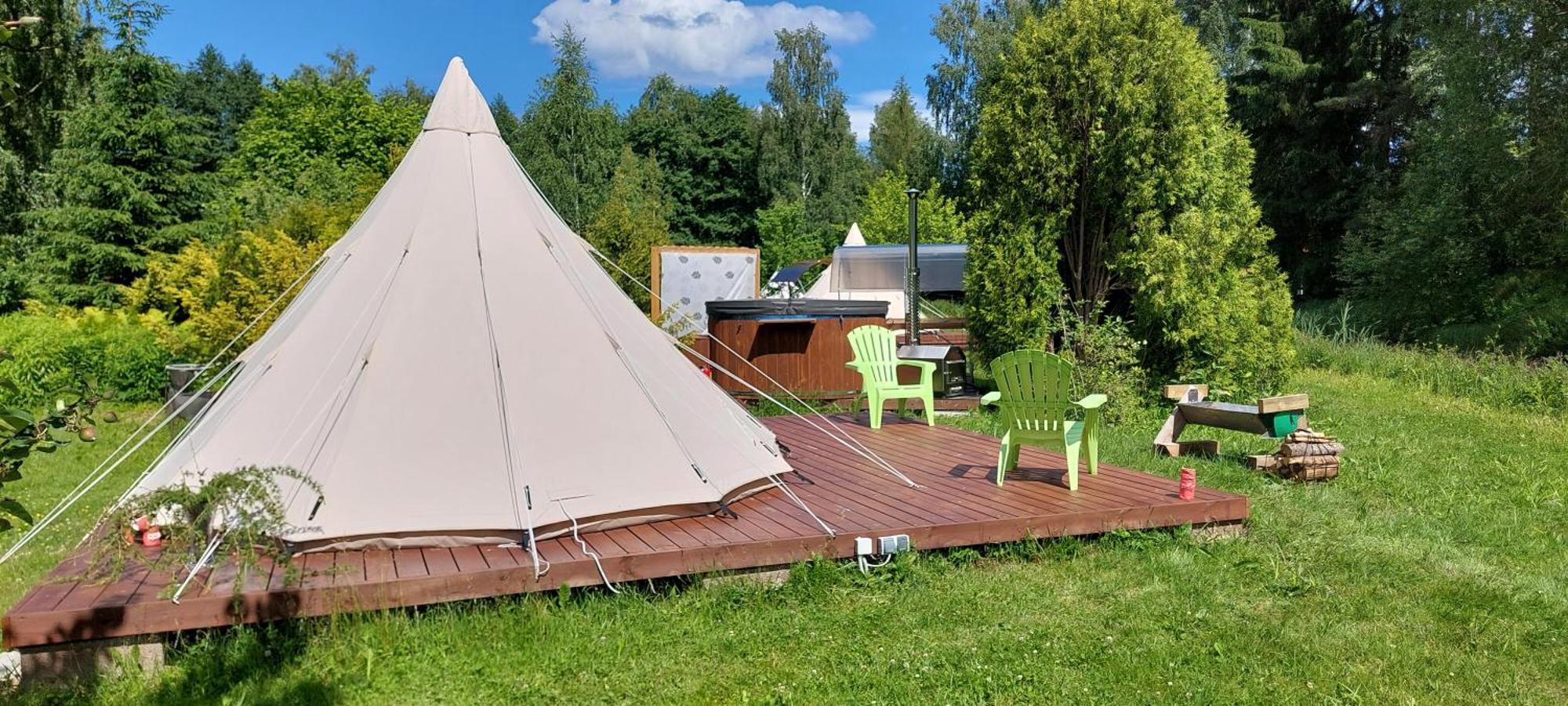 Glamping Fluffy Horns - Glempings Pukainie Ragi Hotel Plieņciems Eksteriør billede